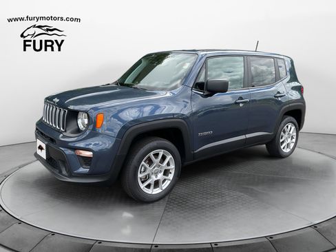 Used 2023 Jeep Renegade Latitude AWD/4WD image 7