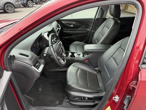 Used 2020 GMC Terrain SLT w/ Preferred Package FWD image 11