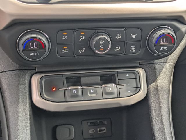 Used 2023 GMC Acadia Denali w/ Denali Technology Package FWD image 20