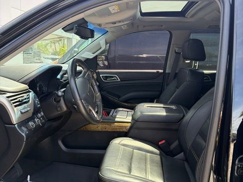 Used 2017 GMC Yukon Denali w/ Open Road Package AWD/4WD image 11