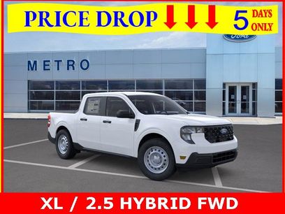 New 2025 Ford Maverick XL