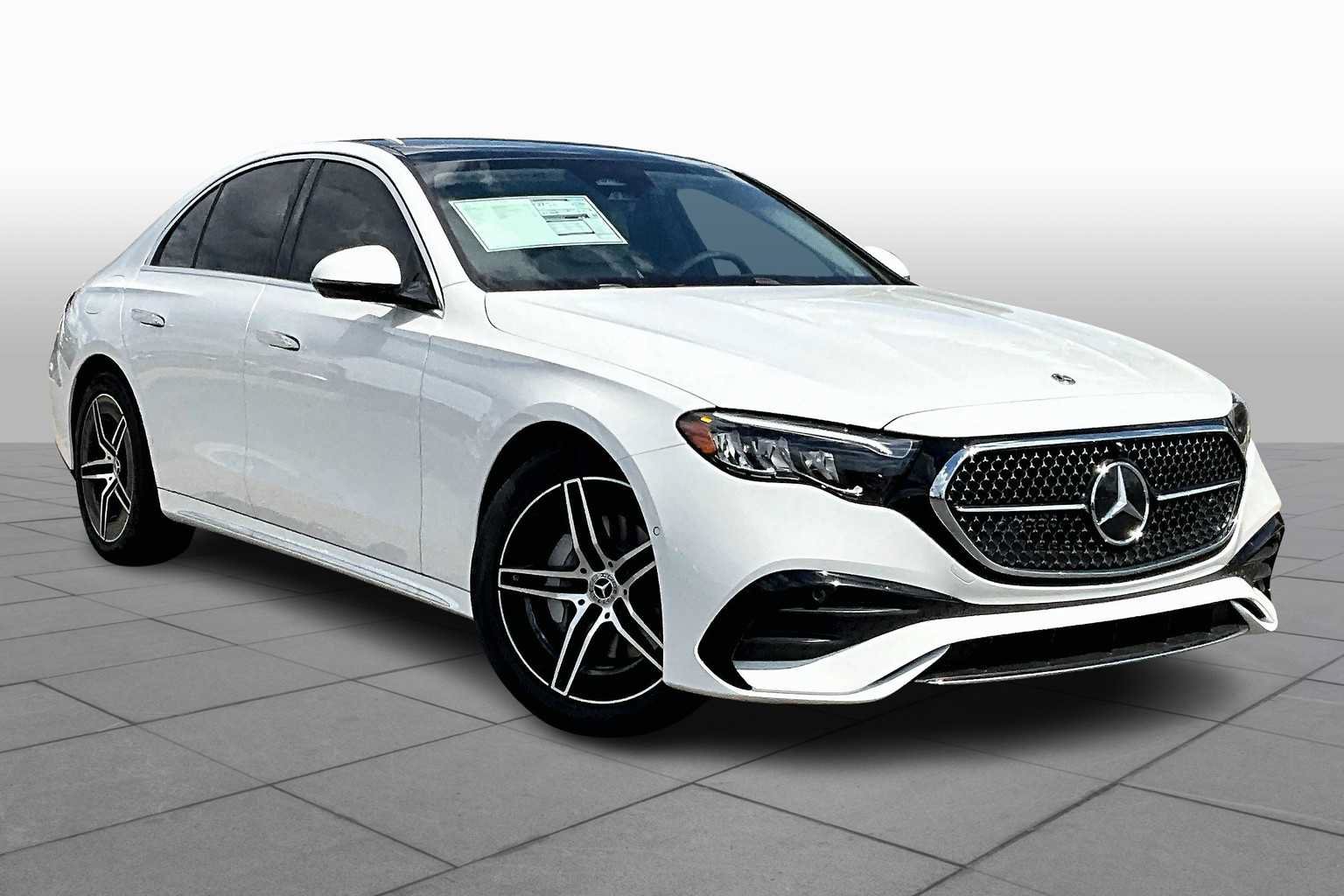 Used 2026 Mercedes-Benz E 350 4MATIC Sedan image 2