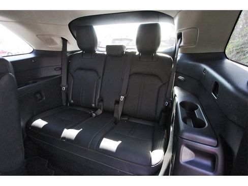 Used 2024 MAZDA CX-90 3.3 Turbo w/ Premium Package image 13