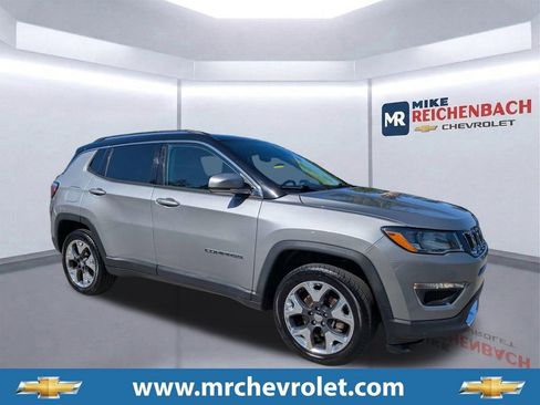 Used 2018 Jeep Compass Limited w/ Navigation Group AWD/4WD image 1