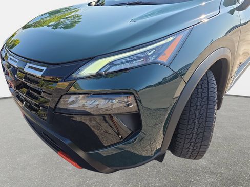 New 2026 Nissan Rogue SV AWD/4WD image 29