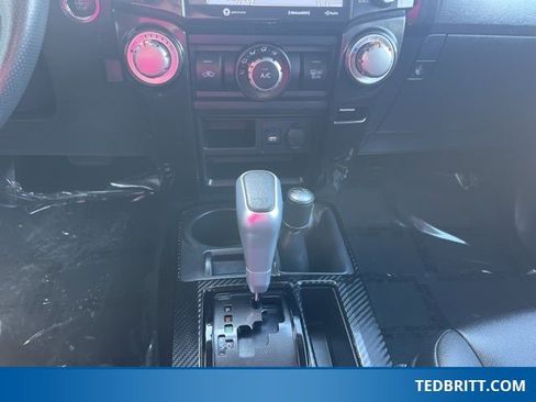 Used 2021 Toyota 4Runner TRD Off-Road Premium image 34