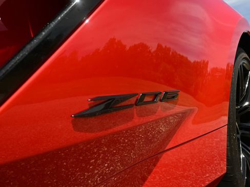 Used 2026 Chevrolet Corvette Z06 w/ Stealth Interior Trim Package RWD image 10
