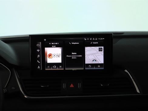 Used 2023 Audi Q5 2.0T Premium Plus w/ Premium Plus Package image 19