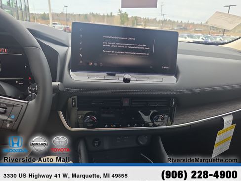 Used 2026 Nissan Rogue Platinum AWD/4WD image 17