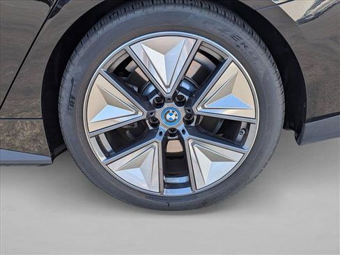 Used 2023 BMW i4 eDrive35 w/ Premium Package RWD image 12