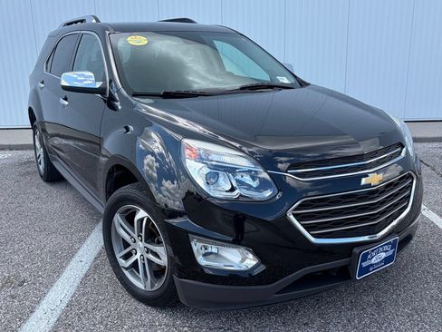 Used 2017 Chevrolet Equinox Premier w/ Enhanced Convenience Package AWD/4WD image 10