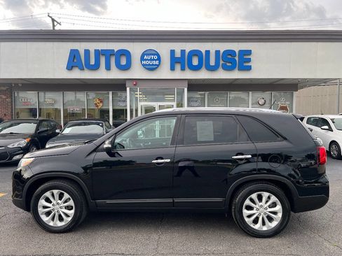 Used 2014 Kia Sorento EX w/ EX V6 Touring Package FWD image 8