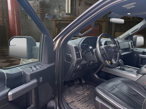 Certified 2018 Ford F150 XLT w/ Equipment Group 302A Luxury image 17