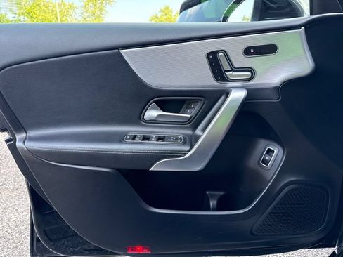 Used 2019 Mercedes-Benz A 220 4MATIC image 22