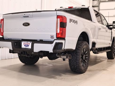 New 2026 Ford F350 Lariat w/ Black Appearance Package AWD/4WD image 9