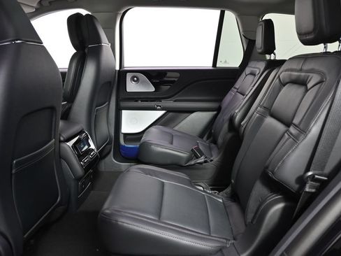 New 2026 Lincoln Aviator Reserve AWD/4WD image 21