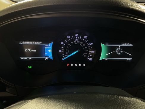 Used 2018 Ford Fusion SE w/ Equipment Group 201A FWD image 26