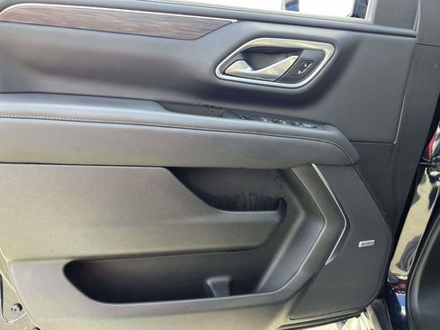 Used 2022 Chevrolet Tahoe LT w/ LT Signature Plus Package image 25