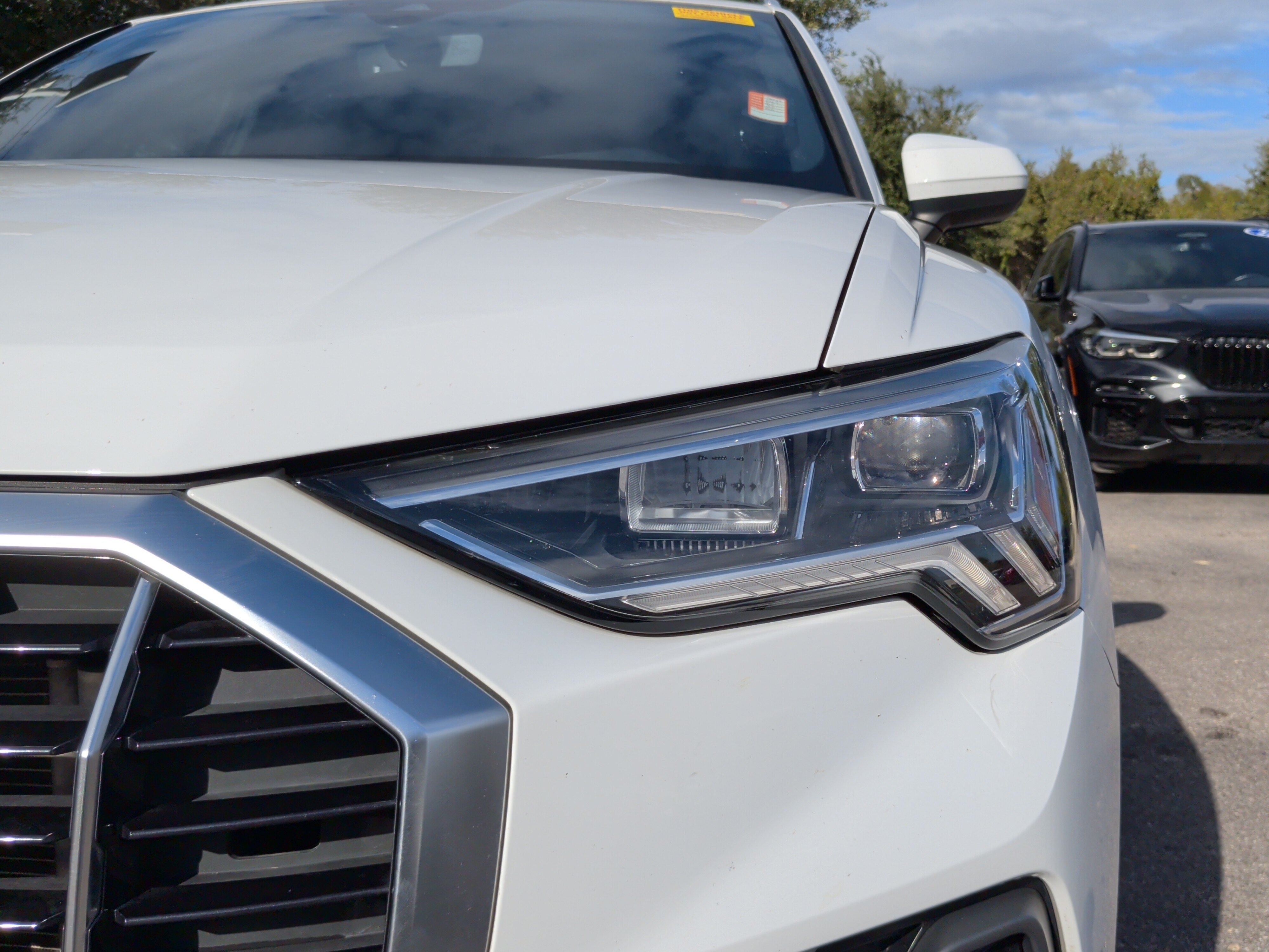 Used 2024 Audi Q3 2.0T Premium AWD/4WD image 3