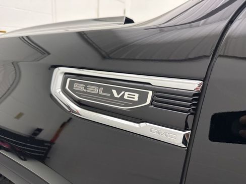 New 2026 GMC Sierra 1500 SLT w/ SLT Premium Plus Package image 12