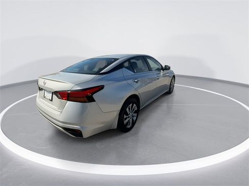 Certified 2023 Nissan Altima 2.5 S image 8