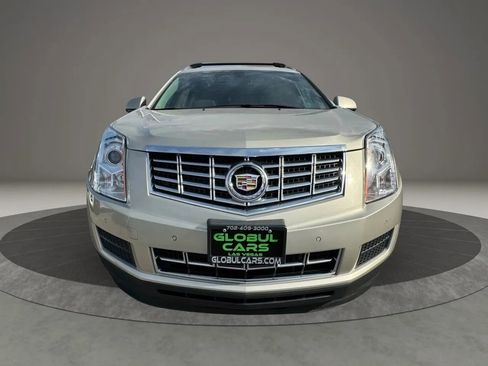 Used 2014 Cadillac SRX Luxury image 2