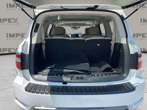 Used 2024 Nissan Armada Platinum w/ Captain's Chairs Package image 32