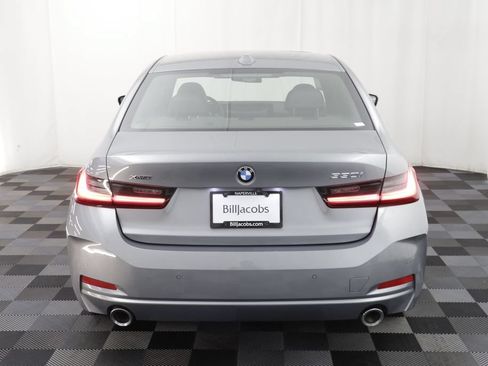 Used 2023 BMW 330i xDrive Sedan w/ Premium Package AWD/4WD image 17