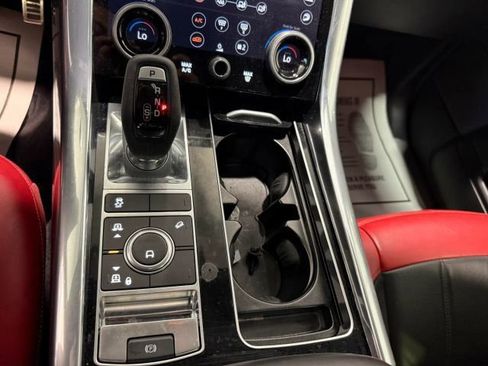 Used 2019 Land Rover Range Rover Sport HST image 22