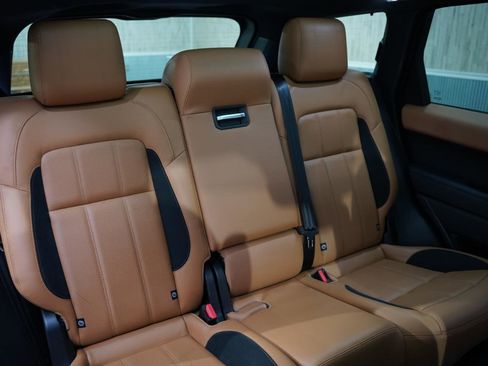 Used 2019 Land Rover Range Rover Sport Supercharged image 34