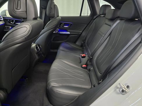 New 2026 Mercedes-Benz GLC 300 GLC 300 image 18