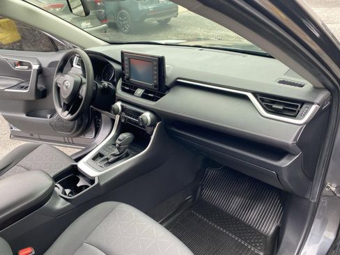 Used 2019 Toyota RAV4 XLE w/ All Weather Liner Package AWD/4WD image 26