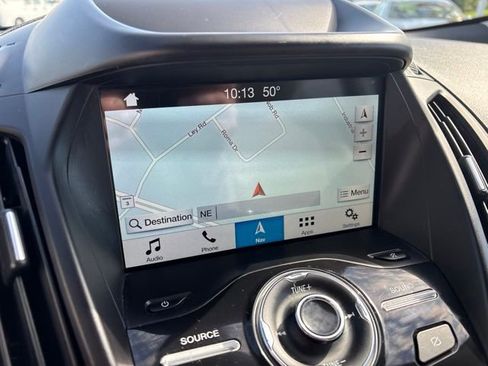 Used 2019 Ford Escape Titanium AWD/4WD image 21