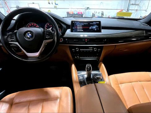 Used 2018 BMW X6 xDrive35i image 16
