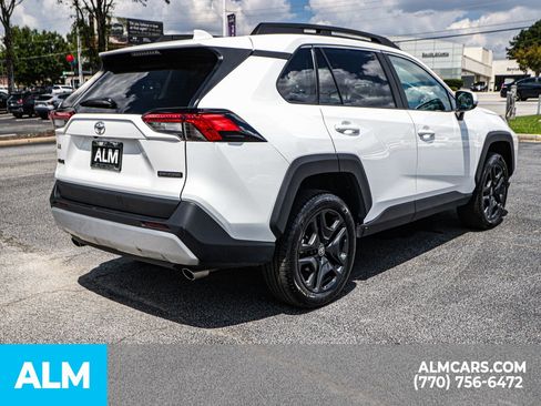 Used 2024 Toyota RAV4 Adventure image 7