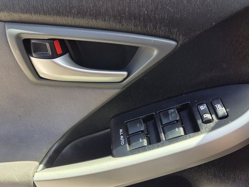 Used 2012 Toyota Prius Three FWD image 13