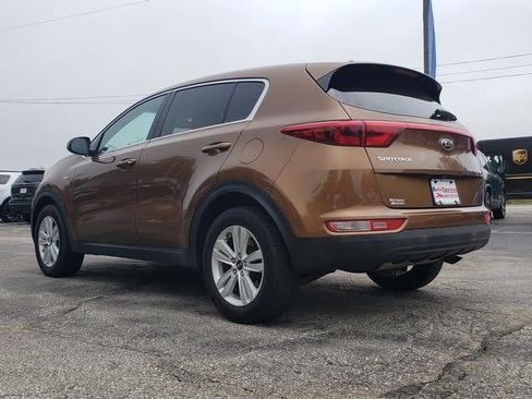 Used 2018 Kia Sportage LX AWD/4WD image 5