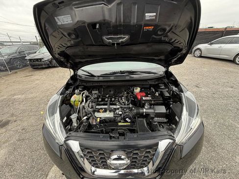 Used 2020 Nissan Kicks S image 16