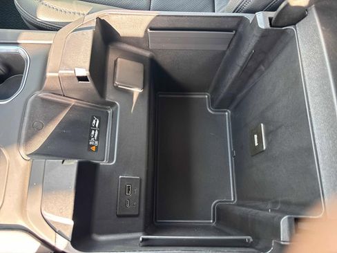 Used 2025 GMC Sierra 1500 Denali image 32