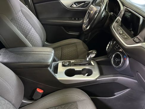 Used 2020 Chevrolet Blazer LT image 16