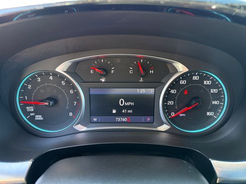 Used 2020 Chevrolet Traverse LT w/ Driver Confidence II Package image 11