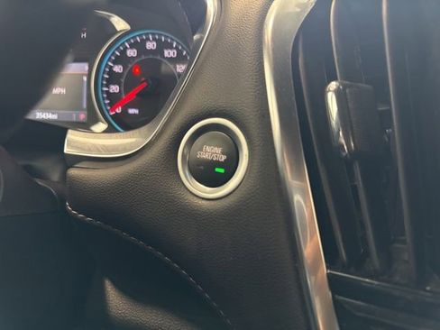 Used 2023 Chevrolet Traverse LT w/ LPO, Floor Liner Package AWD/4WD image 23