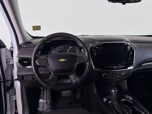 Used 2019 Chevrolet Traverse LT w/ LPO, Blackout Package AWD/4WD image 19