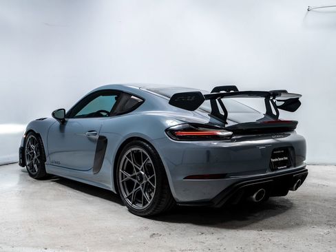 Used 2024 Porsche 718 Cayman GT4 RS image 3