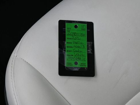 Used 2021 Tesla Model 3 Standard Range Plus RWD image 18