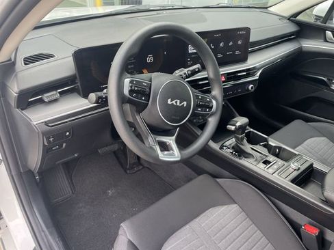 Used 2025 Kia K5 LXS FWD image 18