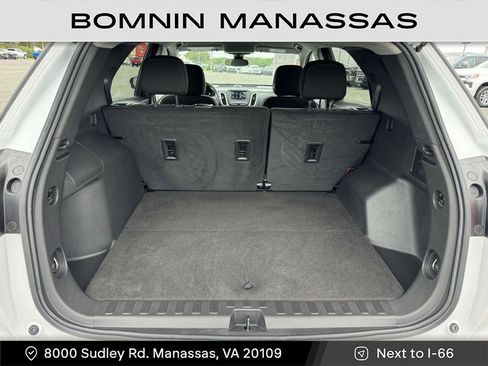 Used 2023 Chevrolet Equinox LT image 11