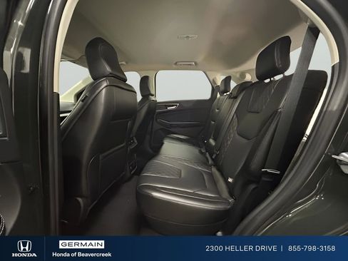 Used 2024 Ford Edge Titanium AWD/4WD image 23