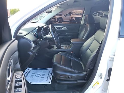 Used 2020 Chevrolet Traverse RS image 27