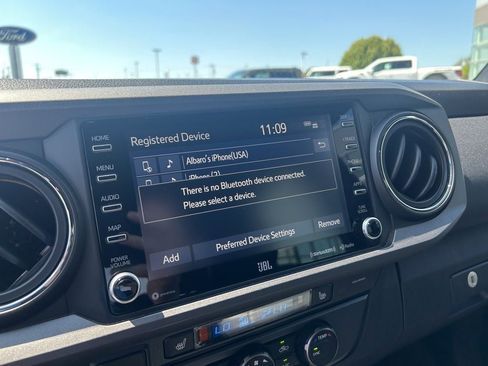 Used 2020 Toyota Tacoma TRD Pro AWD/4WD image 22